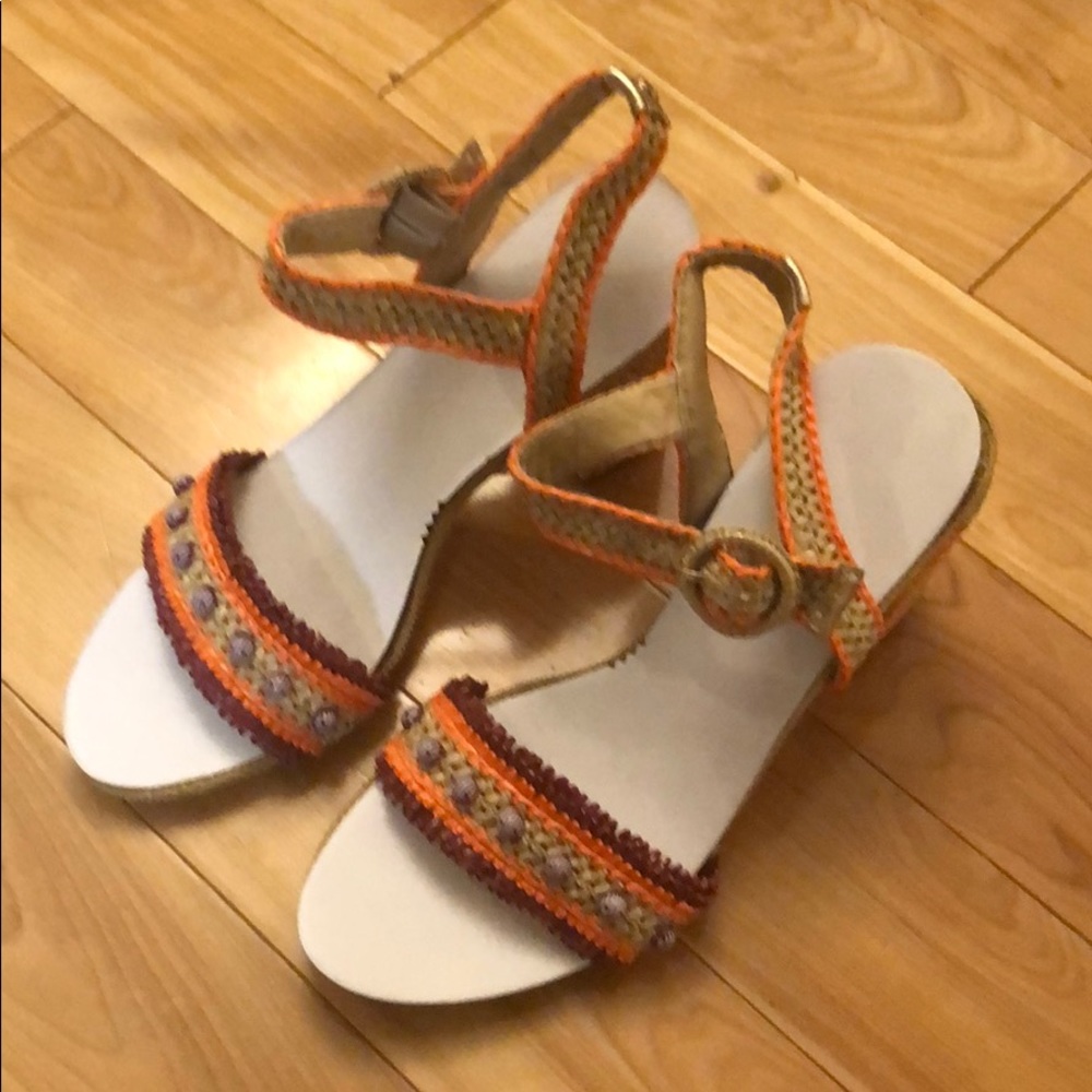 Sandals - Picture 2 of 5
